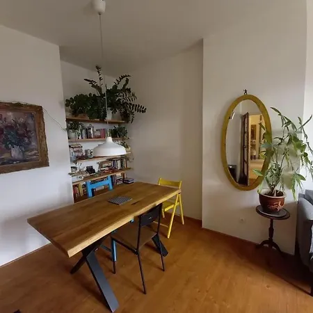 With Large Terrace * פראג